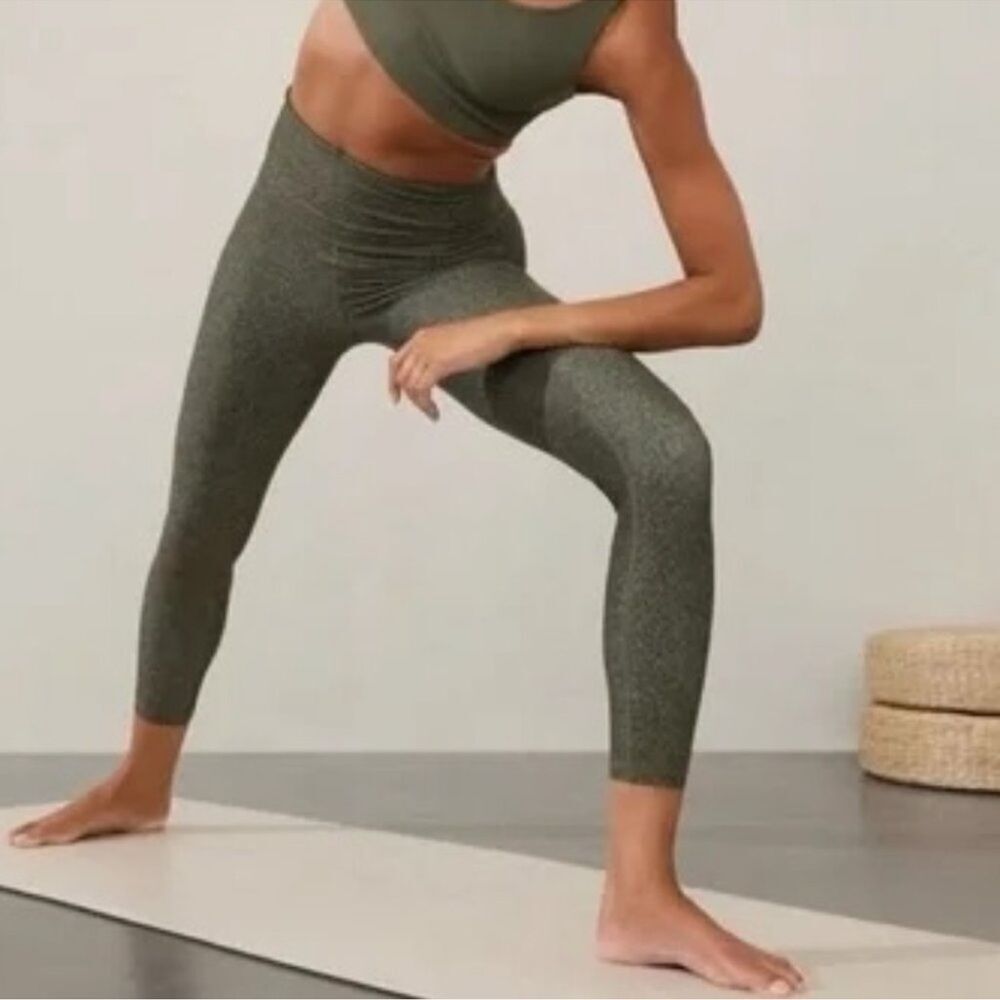 Athleta Elation Tight Leggings Green Animal Print Yoga M